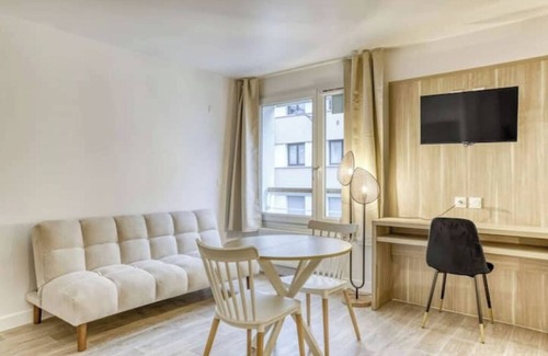 Annemasse Apartment | Atlas 201 - Spacious Studio Annemasse 35m² Centre