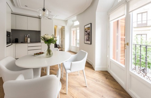Literary Quarter Apartment | Atocha Corner - Barrio de las Letras