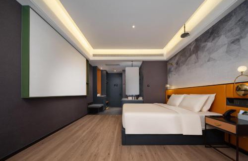 Xiaodian Qu Hotel | Atour X Hotel Xuefu Street Taiyuan South Railway Station