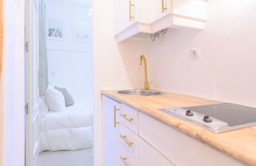 Guindalera Apartment | Atractivo apartamento de un dormitorio con patio interior junto al Intercambiador de Avenida América CTG83