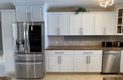 Marathon House | Attention Large Groups! 14Bd/10Bth Home Comfortably Accommodates Up to 30!