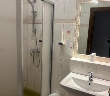 Sankt Georgen im Attergau Hotel | Attergau Rooms - Self Check-In