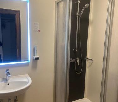 Sankt Georgen im Attergau Hotel | Attergau Rooms - Self Check-In