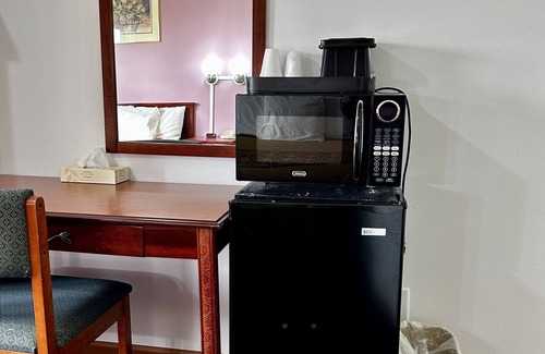 Attica Hotel | Attica Inn