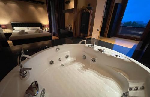 Cirenaica Apartment | Attico con vista spettacolare e Jacuzzi