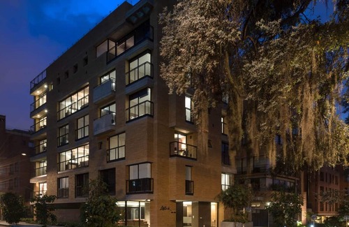 Chico Reservado Apartment | ATTIK SUPERIOR + BALCONY 303