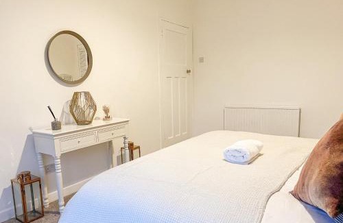 King's Park Apartment | Attractive 3 Bedroom Apartment