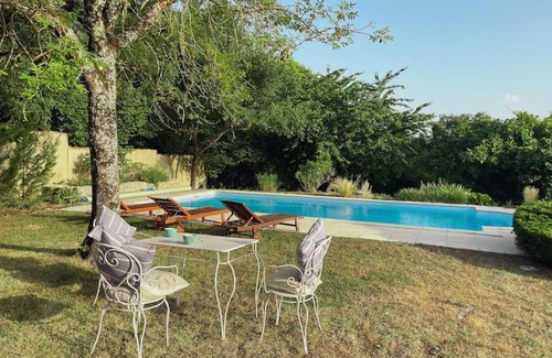 Duras House | Attractive property set within idyllic gardens