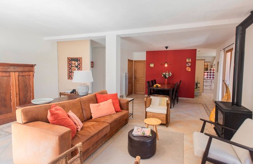 Ampus House | Attractive villa with private pool, tenniscourts