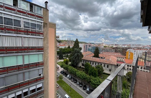 Burgos Apartment | Atuaire Home Gran Apartamento con vistas a la Catedral de Burgos