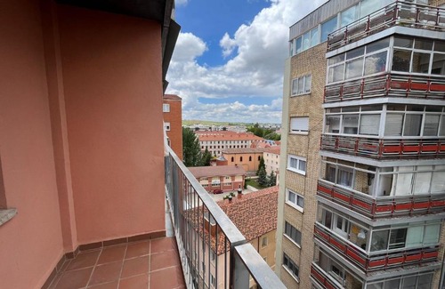Burgos Apartment | Atuaire Home Gran Apartamento con vistas a la Catedral de Burgos