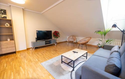 Burgos Apartment | Atuaire Home La Merced en el centro histórico de Burgos PARKING INCLUIDO