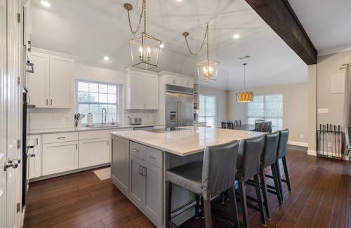 Scofield Farms House | ATX LUXE PLAY GOLF