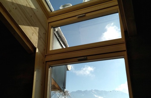 Saint-Bernard Ski Chalet | Atypical chalet with green roof at 1000 M, breathtaking mountain views!