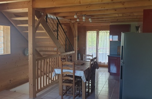 Lathuile Apartment | Atypical apartment near the lake (3 mns), mountains and resorts