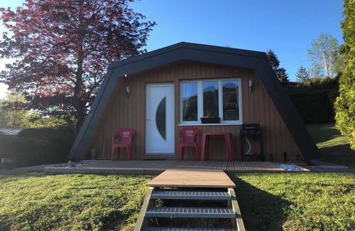 Metabief Ski Chalet | Atypical chalet with enclosed garden and breathtaking views! Rosa-Lila the Tiny-house