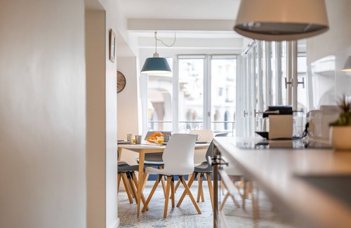 Annecy Old Town Apartment | atypical charming apartment of 55 m2 in the heart of the old town!