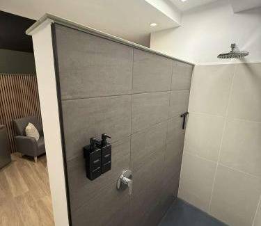 Tournai Bed & Breakfast | Au bât Tournai chambre zen