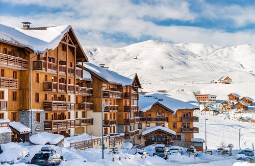 La Toussuire Condo | Au bord des pistes! Appartement avec accès Piscine