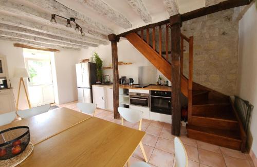 Chateauvieux House | Au bout du chemin