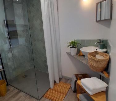 Saint-Andre Ski Chalet | Au bungalow