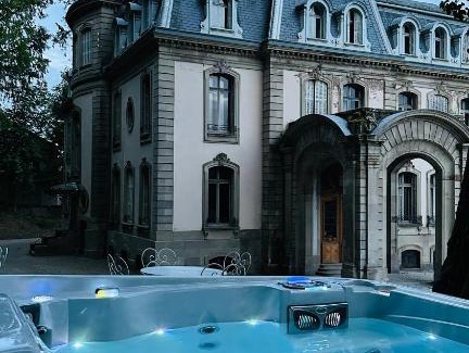 Sainte-Croix-aux-Mines Apartment | Au Cœur de la Verrière du Château Burrus