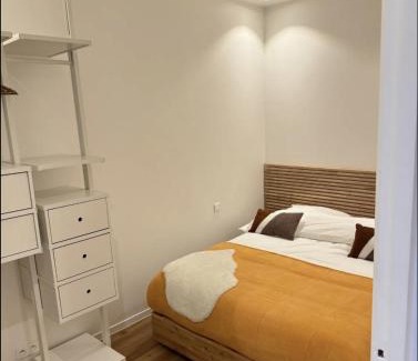 Faubourg-du-Roule Apartment | Au cœur des Champs Élysées