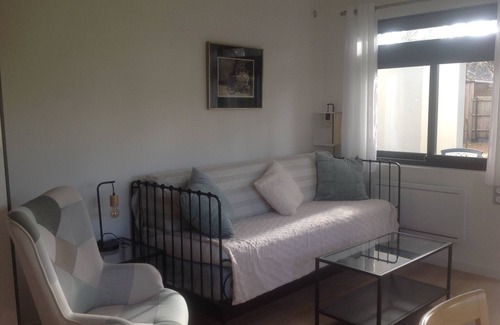 Kerherou Apartment | Au CABELLOU 2-room independent apartment on ground floor
