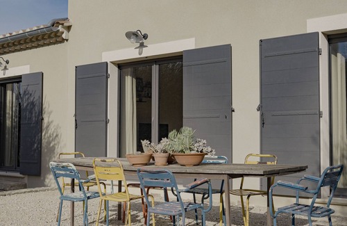 Eyragues Villa | Au Calme, Villa Avec Piscine
