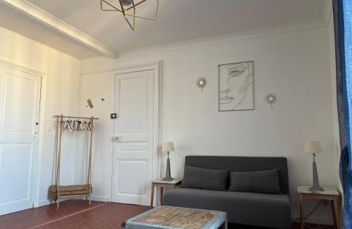 Lieuran-les-Beziers House | au coeur de la demeure