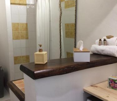 Tourtour Apartment | Au coeur du village provençal