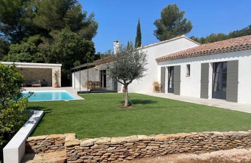 La Cadiere-d'Azur Bed & Breakfast | AU COIN DES LUQUETTES