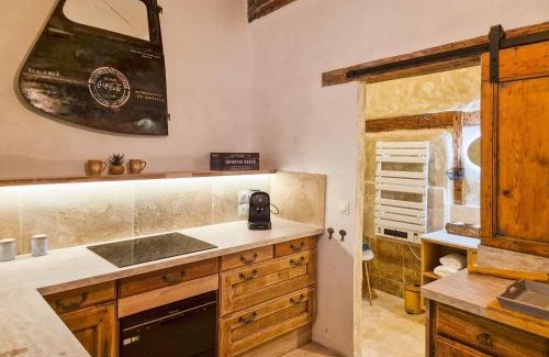 L'Isle-sur-la-Sorgue Apartment | Au Lys rose