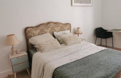 Grignan Apartment | Au Petit Faubourg