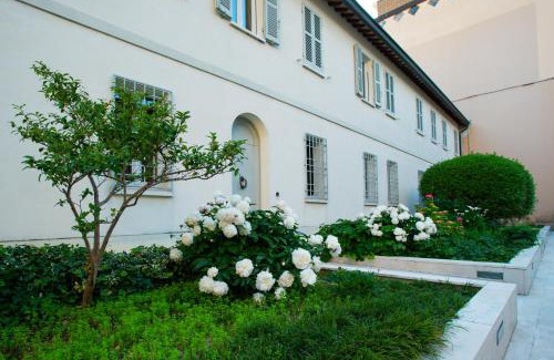 Ravenna House | Au petit jardin