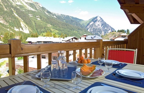 Pralognan-la-Vanoise Condo | Au pied des pistes ! Appartement cosy + Parking