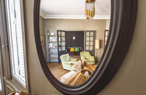 Reims City Centre Apartment | Au pied de la Cathédrale #vuemagique