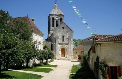 Bourdeilles House | Au Pied du Chateau