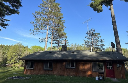 Mio Cottage | Au Sable River Cottage 3 bedroom w/indoor fireplace