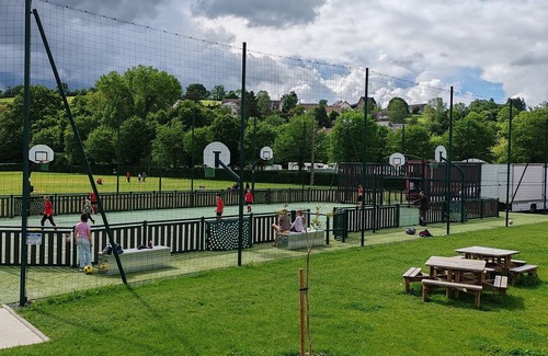 Pont-d'Ouilly Apartment | Au Sein de la Suisse Normande, Randonnée, Vélo et le Kayak Pour Tous
