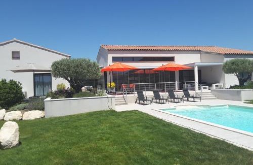 Cavaillon House | Aubade en Luberon