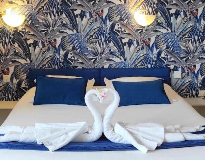 Montmartin-en-Graignes Bed & Breakfast | Auberge aux Marais