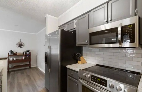 Auburn House | Auburn close to downtown/campus