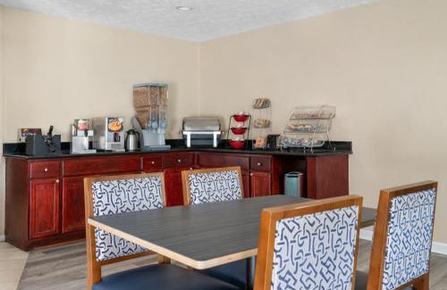 Auburn Hotel | Auburn Lodge near University