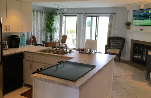 North Shore Condo | AUG 19-21 AVAIL-REALLY THE BEST VIEW @BERNARDS LANDING-BOOK NOW