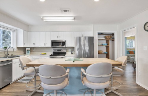 Holiday Harbor House | Aug 22-30 Open, Beachfront Retreat, Pet Friendly Waterfront Home, Sugar-Sand Beach