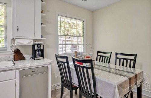 Chapel Hill House | Aug special 3king beds 1Gbps GFiber Free EV charger