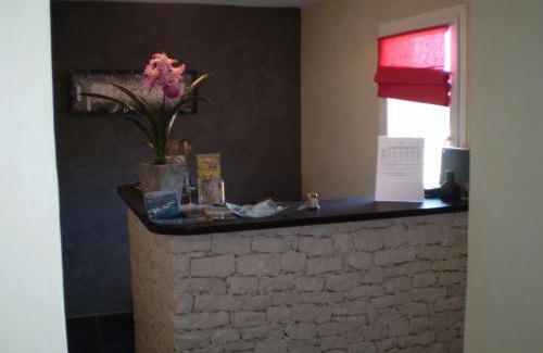 Bonifacio Hotel | Augustin Marie