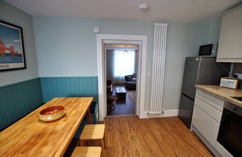 Anstruther House | Auld Fisher's Catch- homely apartment near the sea