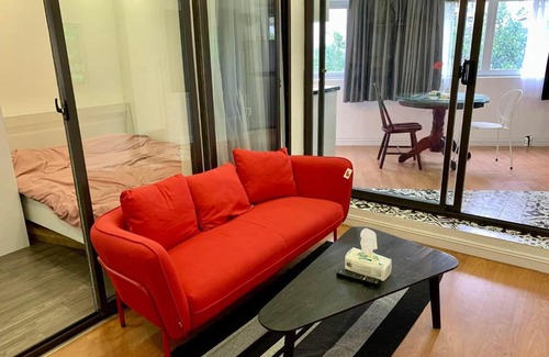 Old Quarter Apartment | Aura Narcissus Whole House V